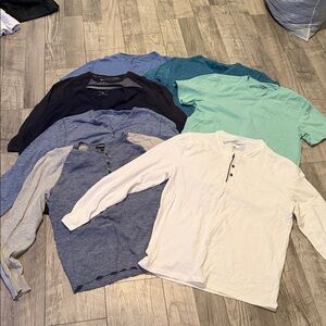 Express BUNDLE of 8 NEW TOPS!!